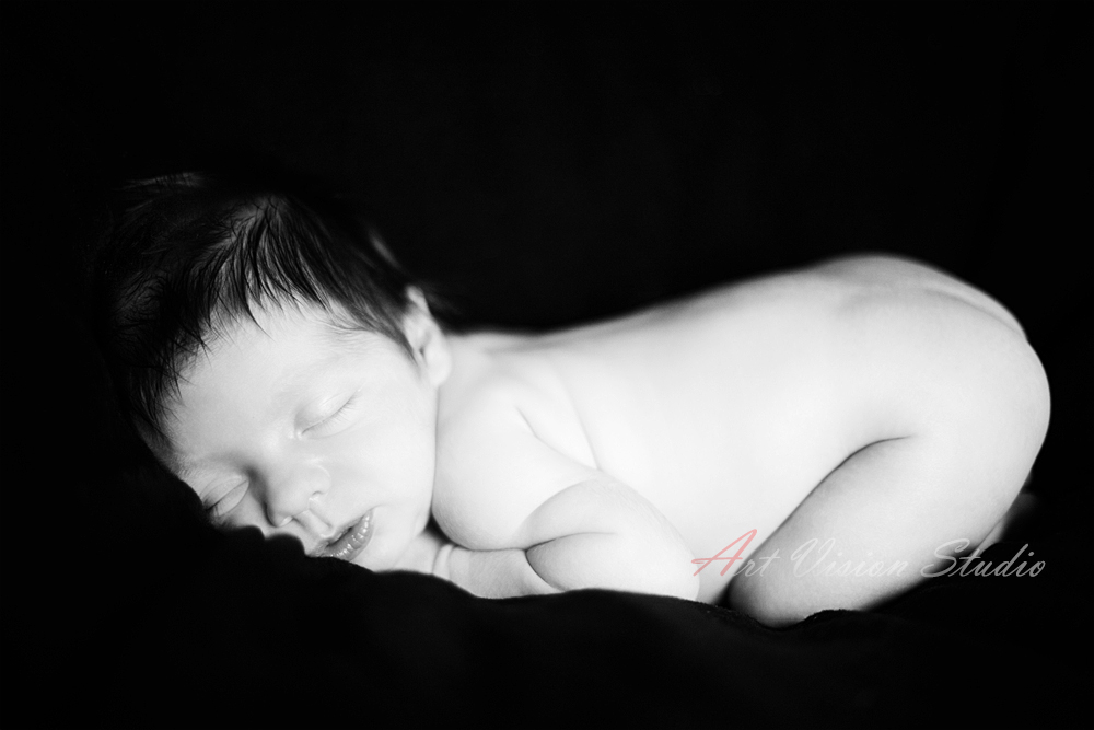 Stamford, CT black and white newborn pictures