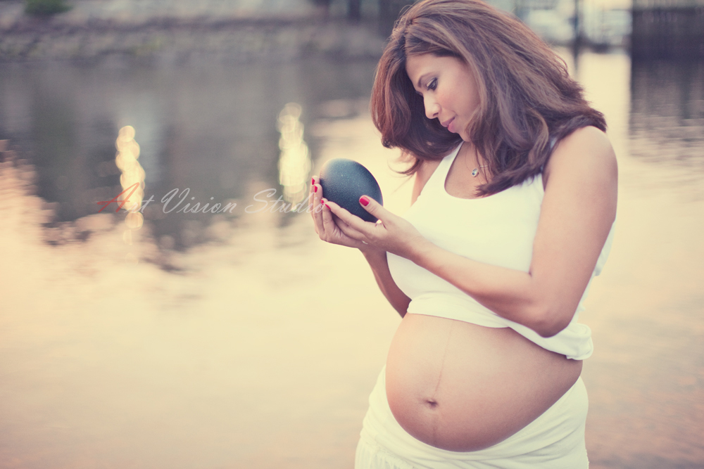 Stamford, CT creative maternity photography